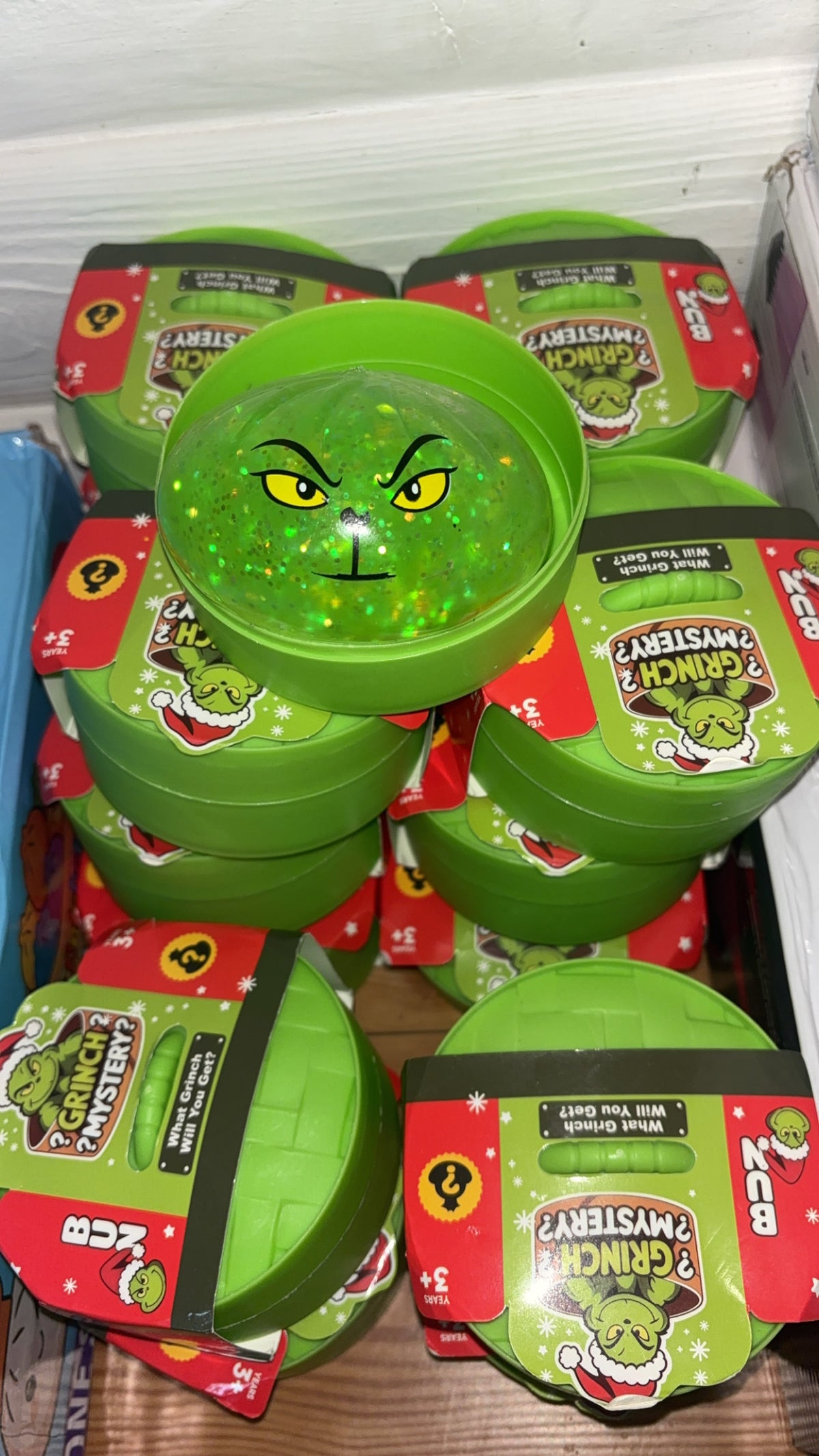 Grinch Dumpling Squishy Stressleksak (Grumpy Monster Squeeze)
