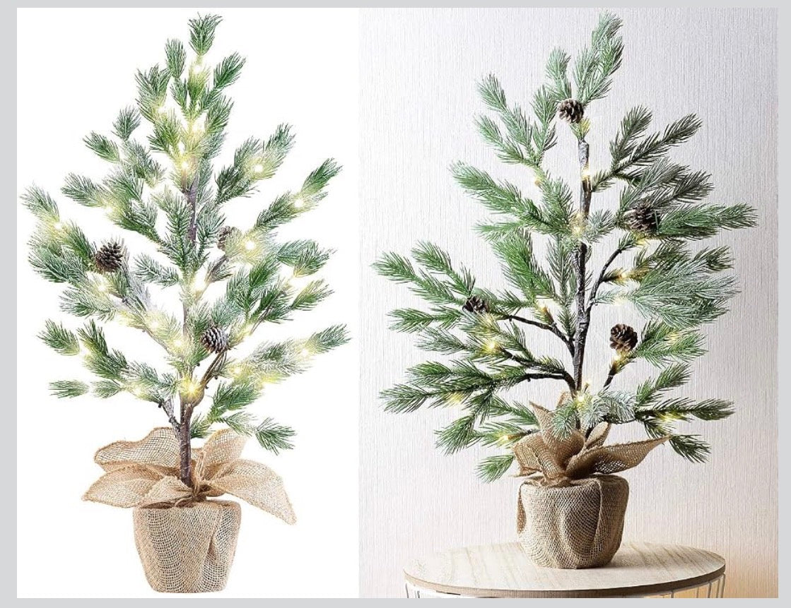 Litad Julgran med LED-belysning & Jutesäck (70 cm, 24 LED, Konstsnö & Kottar